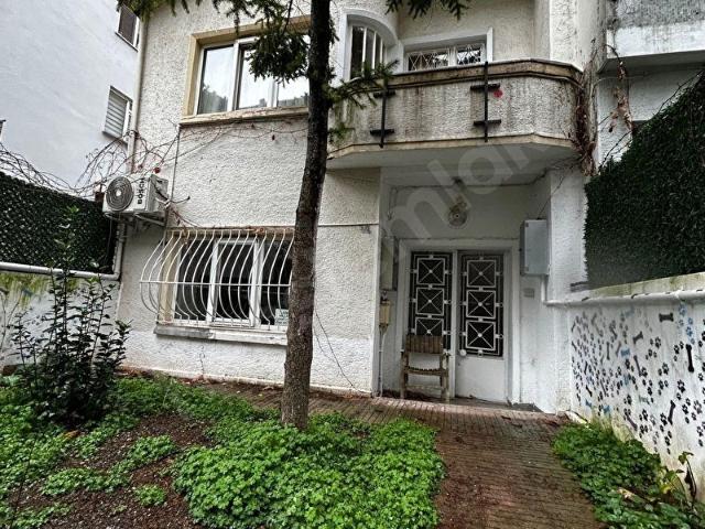 Kadiköy, İstanbul içerisinde satılık Arsa