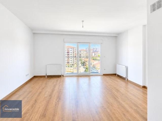 Kadiköy, İstanbul içerisinde satılık mülk