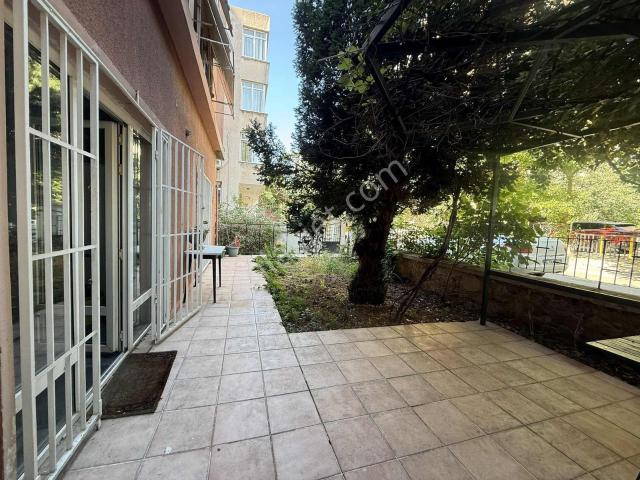 Kadiköy, İstanbul içerisinde kiralık mülk