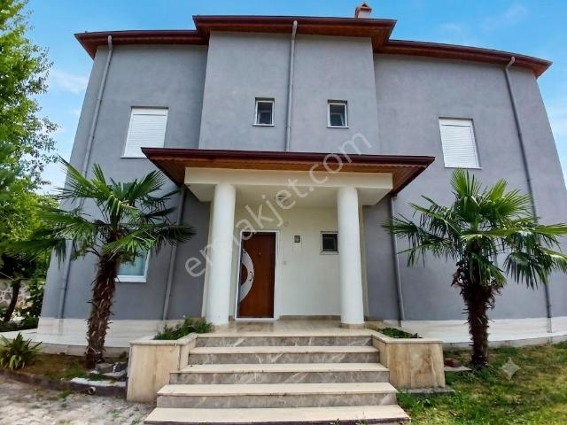 Kartepe, Kocaeli içerisinde satılık Villa