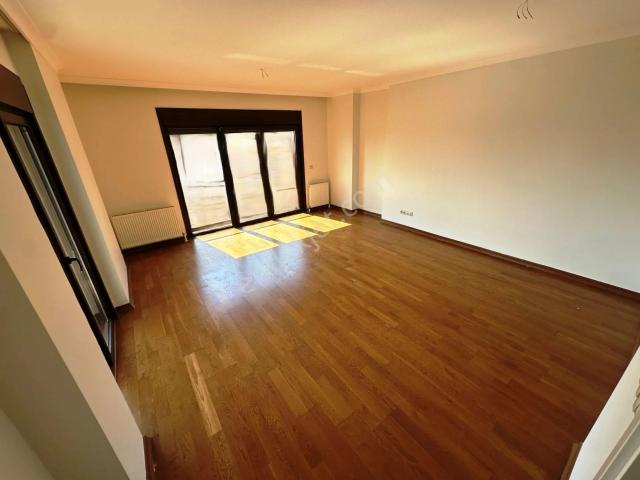 Şaşkınbakkal, Kadıköy içerisinde kiralık mülk