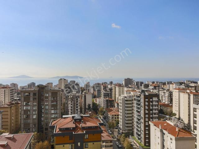 Kadiköy, İstanbul içerisinde kiralık mülk