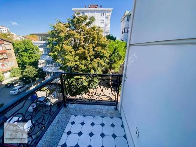 Ayşekadın, Kadıköy içerisinde kiralık mülk