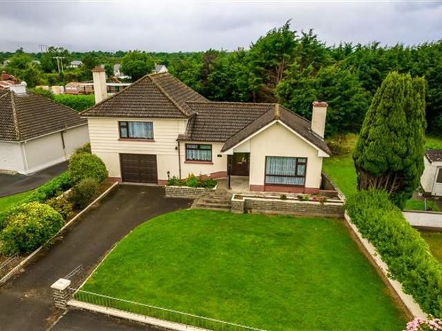 Farm for sale in Ballyleague