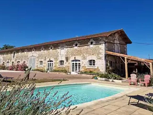 Maison vente à Suaux, Charente