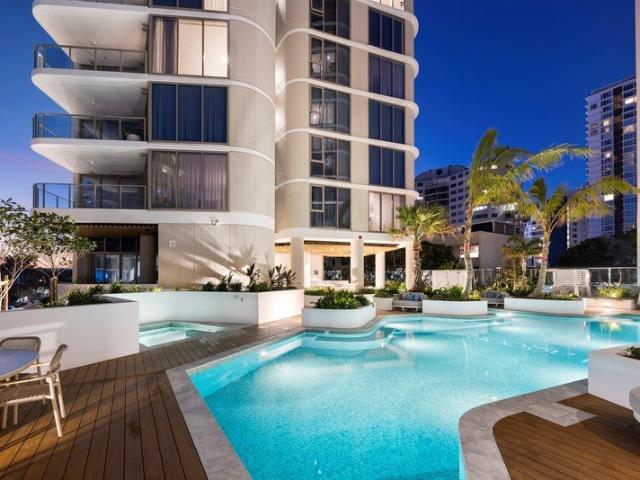 Apartment for rent in Main Beach, Gold Coast City
