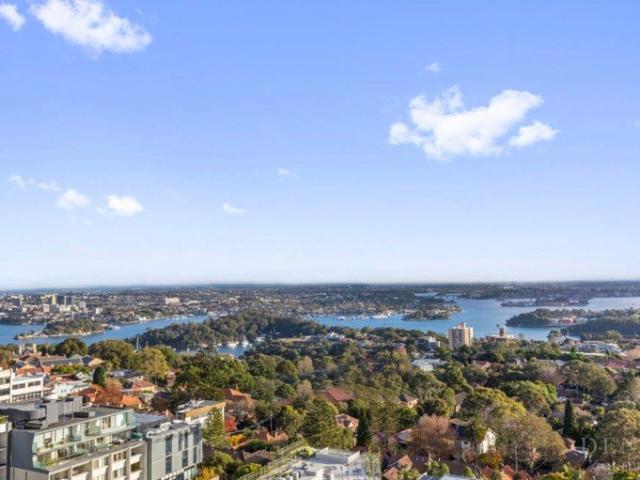 Apartment for rent in Victoria Cross, Sydney
