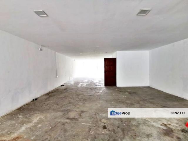 Shop for rent in Petaling, Alam Impian