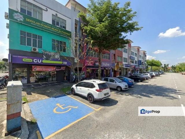 Shop for sale in Shah Alam, Petaling