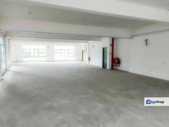Shop for rent in Petaling, Alam Impian