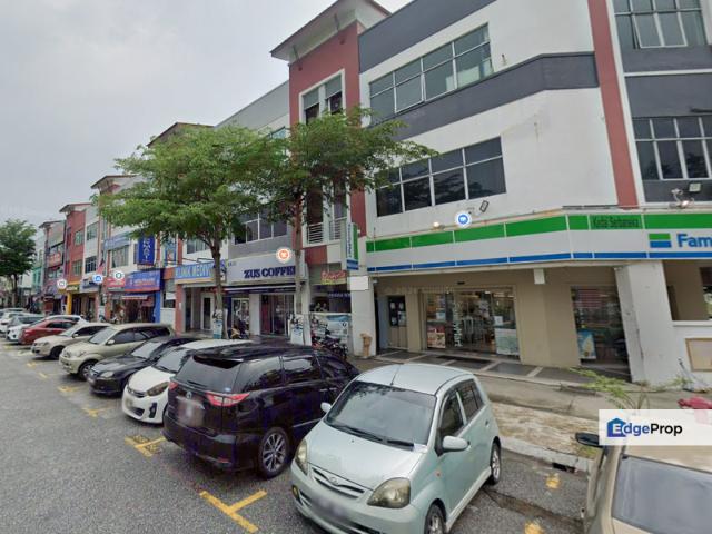 Shop for rent in Petaling, Alam Impian