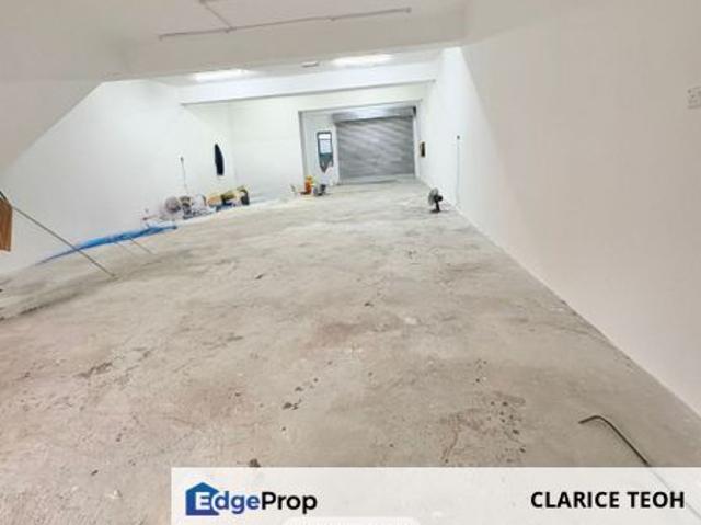 Shop for rent in Petaling, Alam Impian
