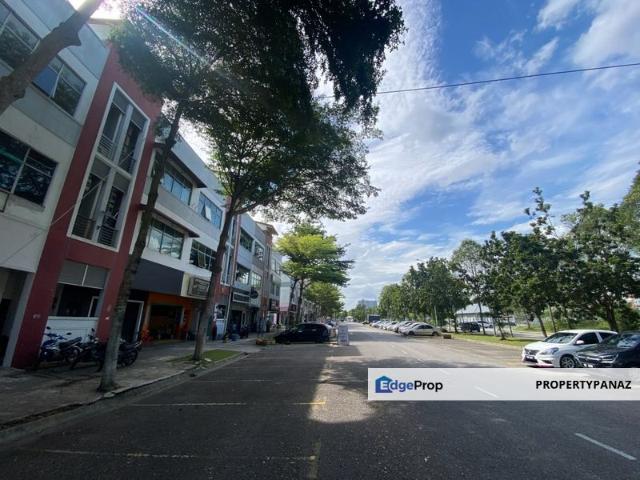 Shop for sale in Petaling, Alam Impian