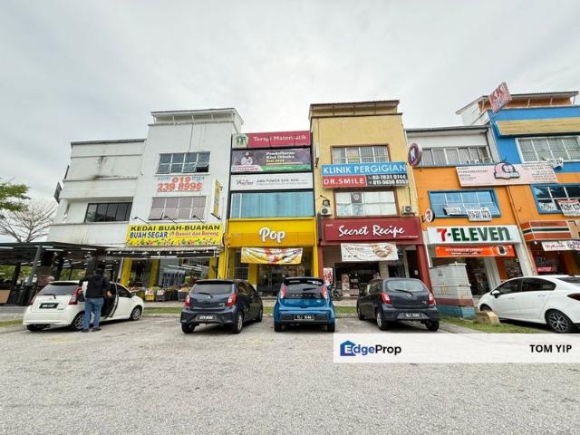 Shop for sale in Petaling, Alam Impian