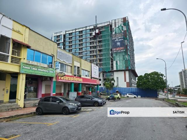 Shop for sale in Petaling, Alam Impian
