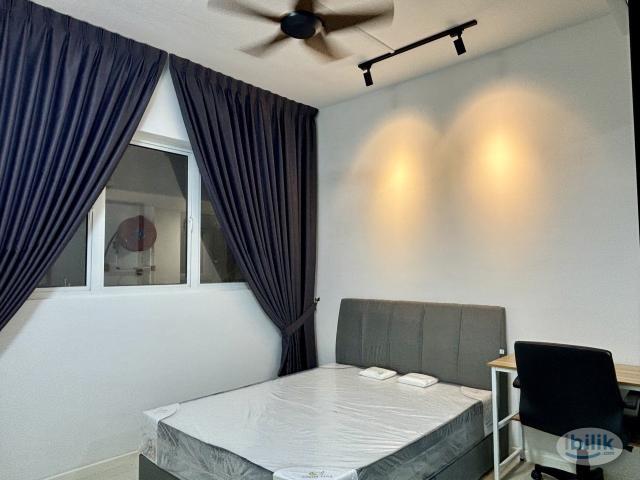 Room for rent in Petaling, Alam Impian