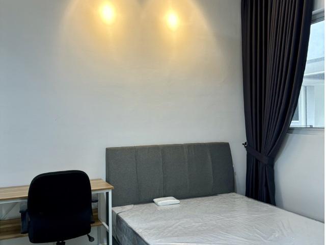 Room for rent in Petaling, Alam Impian