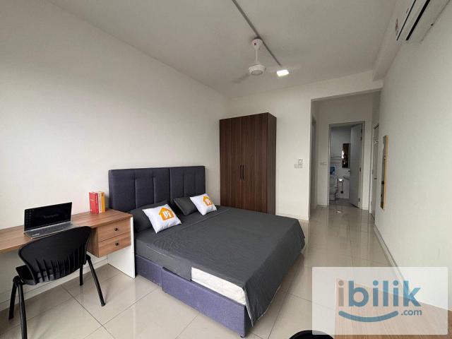 Room for rent in Petaling, Alam Impian