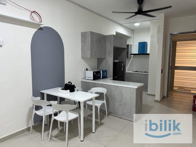 Room for rent in Petaling, Alam Impian