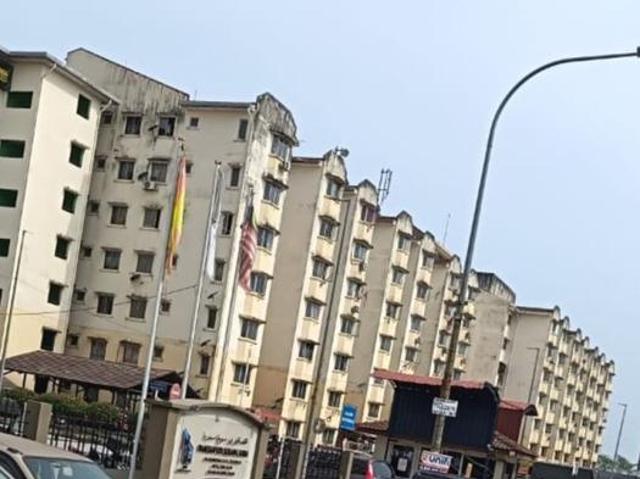 Apartment for sale in Shah Alam, Petaling