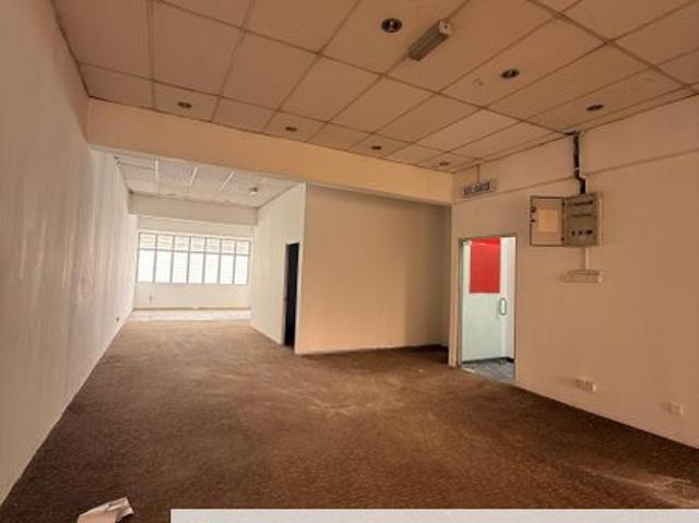 Shop for sale in Petaling, Damansara Damai