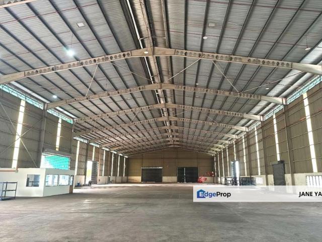Warehouse for rent in Petaling, Alam Impian