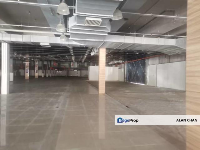 Warehouse for rent in Petaling, Alam Impian