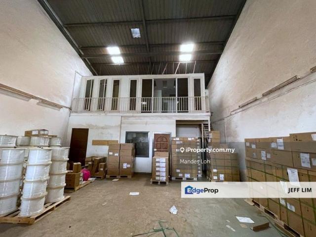 Shop for rent in Petaling, Alam Impian