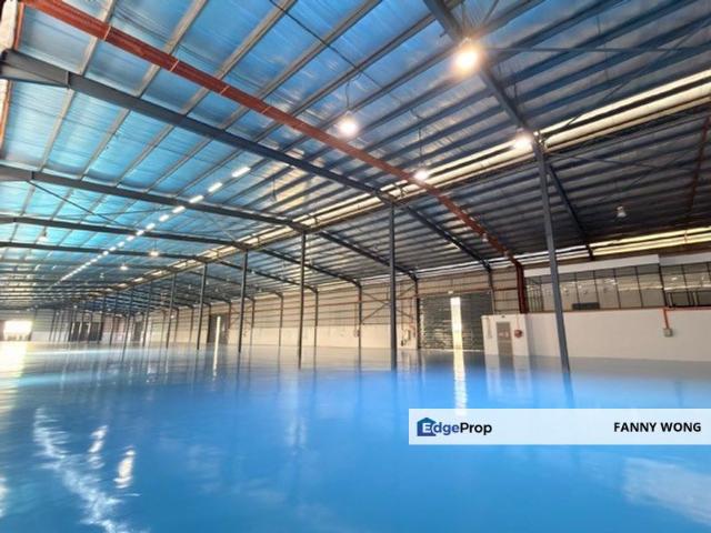 Warehouse for rent in Petaling, Alam Impian