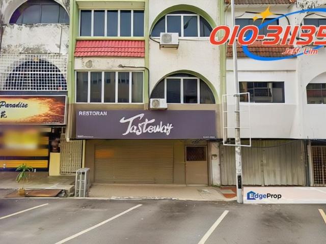 Shop for rent in Petaling, Subang Jaya