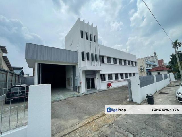 Warehouse for sale in Petaling, Subang Jaya
