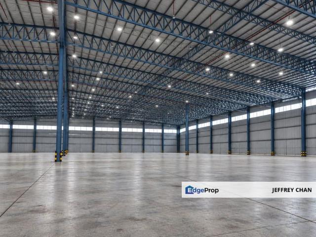 Warehouse for rent in PJS 11, Majlis Bandaraya Subang Jaya