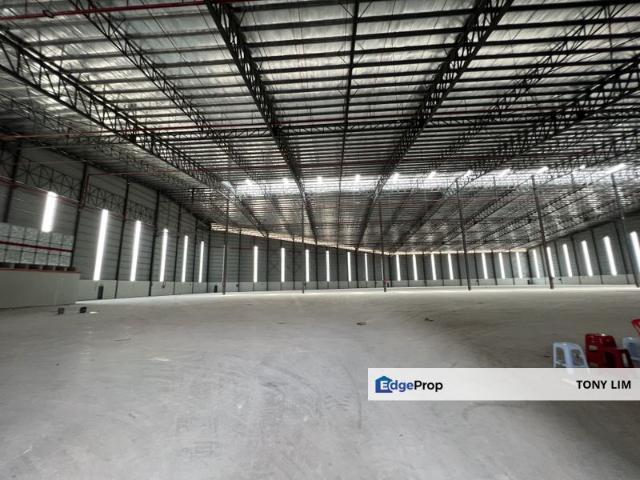 Warehouse for rent in Petaling, Subang Jaya