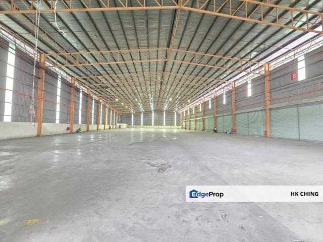 Warehouse for rent in Petaling, Subang Jaya