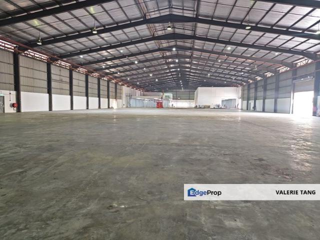 Warehouse for rent in PJS 11, Majlis Bandaraya Subang Jaya