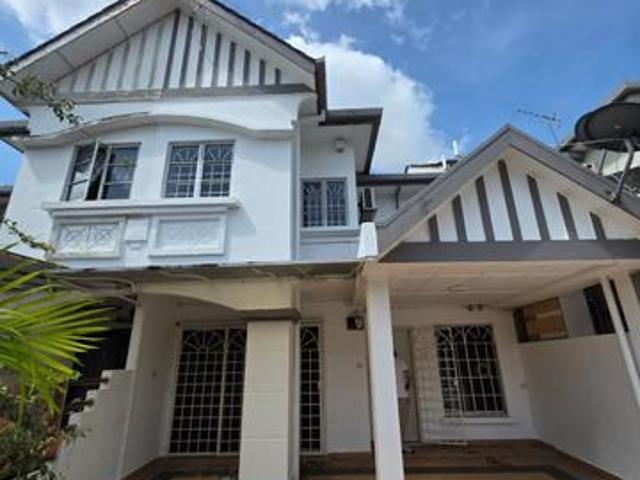 Terraced House for sale in Petaling, Subang Jaya