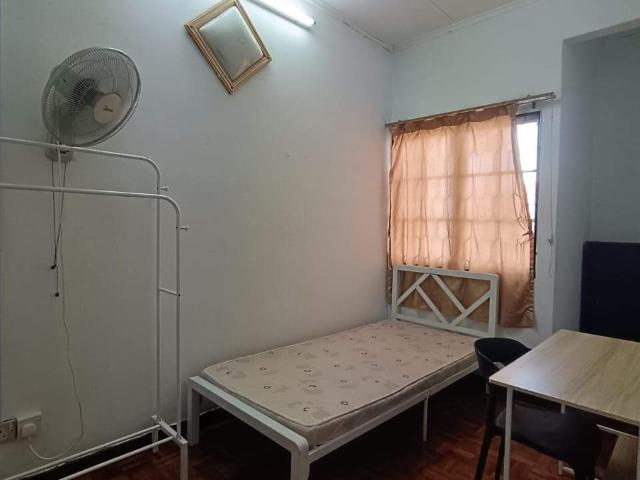 Room for rent in Petaling, Subang Jaya