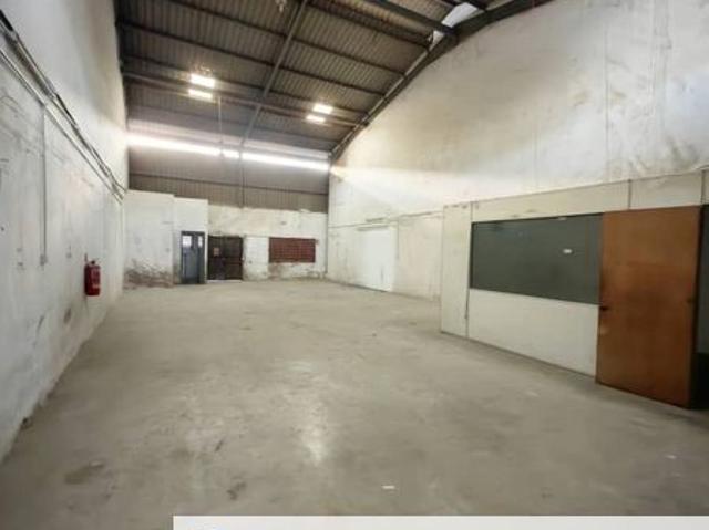 Warehouse for rent in Petaling, Subang Jaya