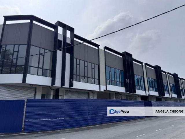Warehouse for sale in Petaling, Subang Jaya