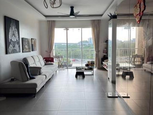 Serviced Residence for sale in Petaling, Subang Jaya