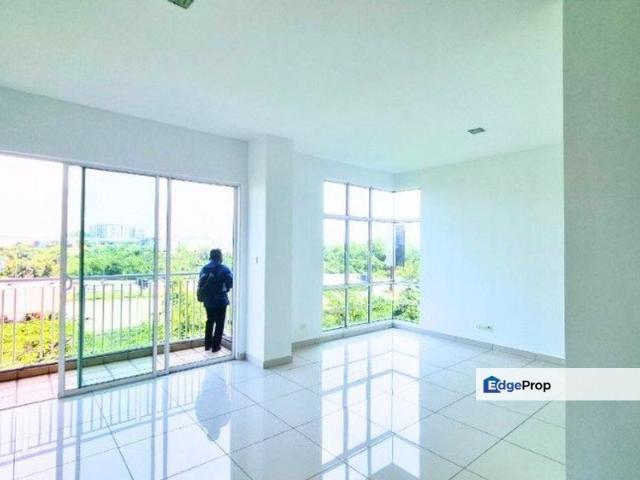 Condominium for sale in Petaling, Subang Jaya