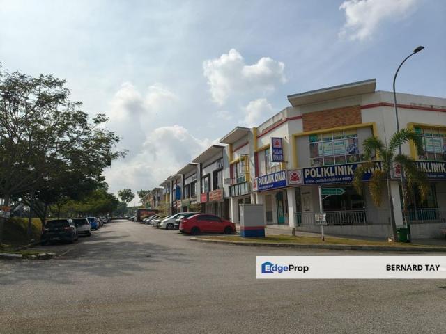 Shop for sale in Petaling, Alam Impian