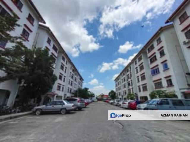 Flat for sale in Petaling, Subang Jaya