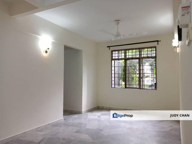 Condominium for sale in Petaling, Subang Jaya