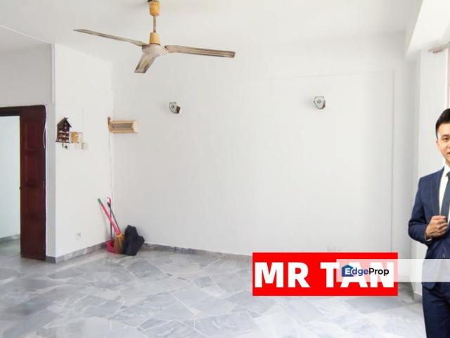 Flat for sale in Petaling, Subang Jaya