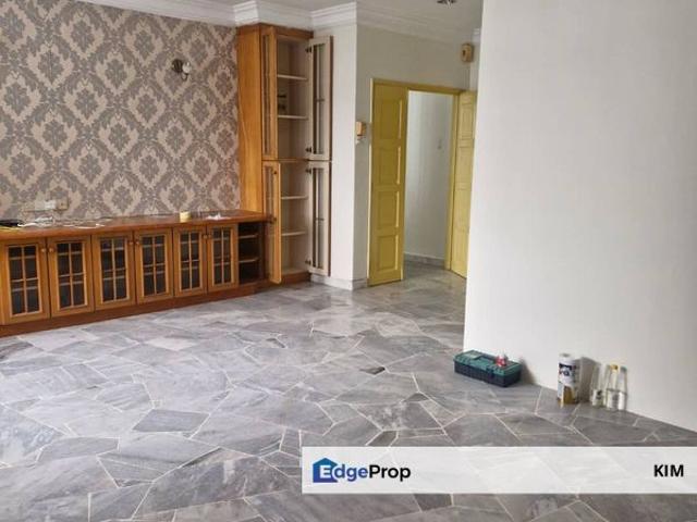 Condominium for sale in Petaling, Subang Jaya
