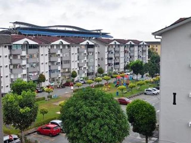 Apartment for sale in Petaling, Subang Jaya