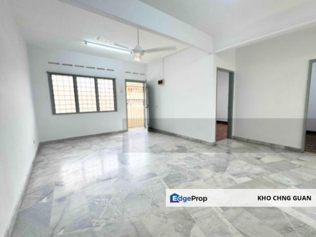 Condominium for sale in Petaling, Subang Jaya