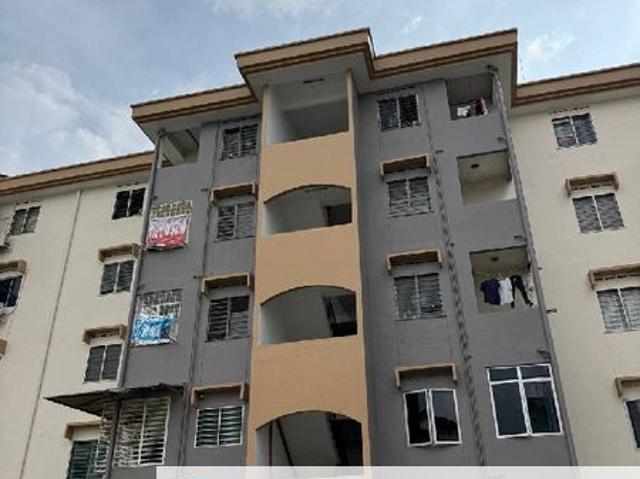 Flat for sale in Petaling, Subang Jaya
