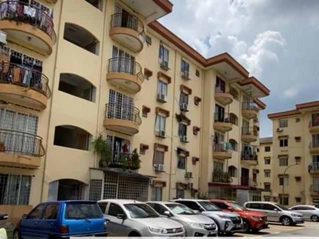 Condominium for sale in Petaling, Subang Jaya